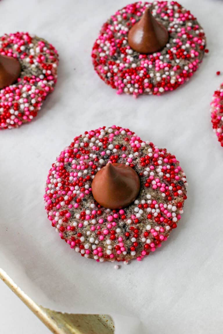 Say It with Cookies: Valentine’s Day Kiss Cookies  (Made with Oreos!)