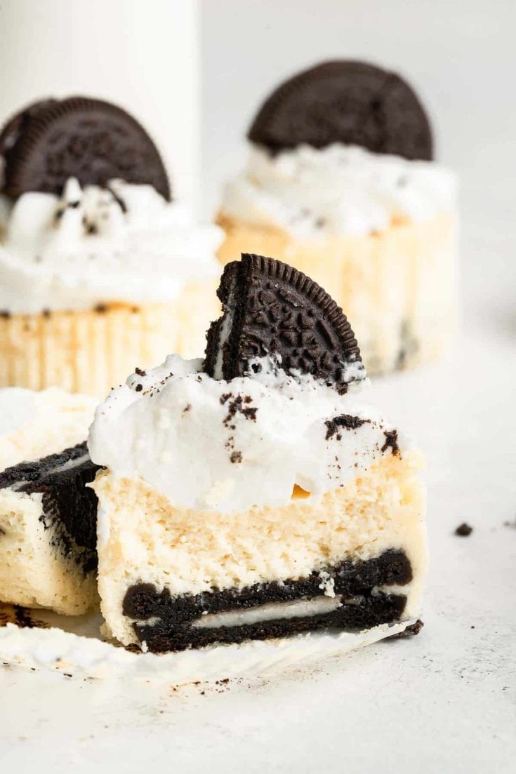 Oreo Cheesecake Cupcakes 6