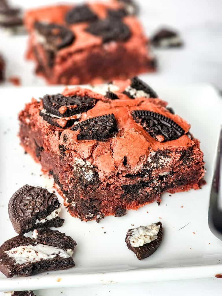 closeup of Oreo red velvet brownie on plate