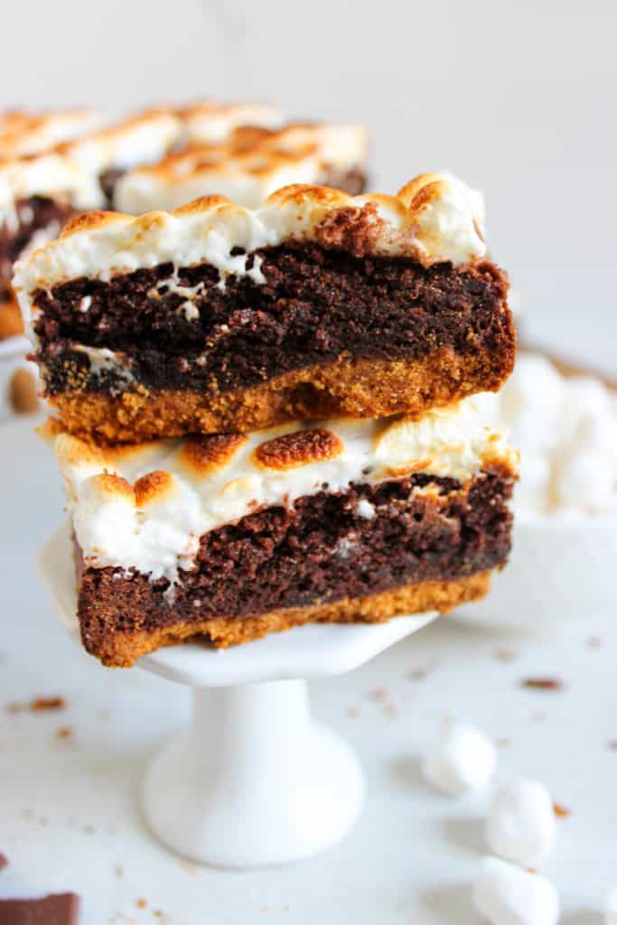 closeup shot of finished s'mores brownies
