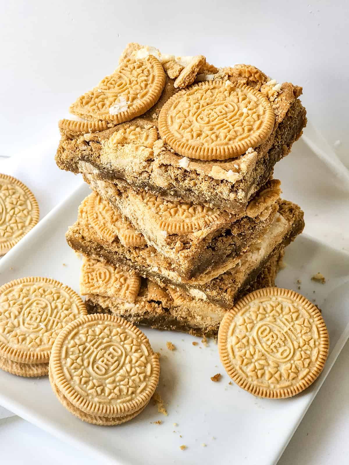 Bake Your Way to Happiness with Golden Oreo Blondies - bake your day better