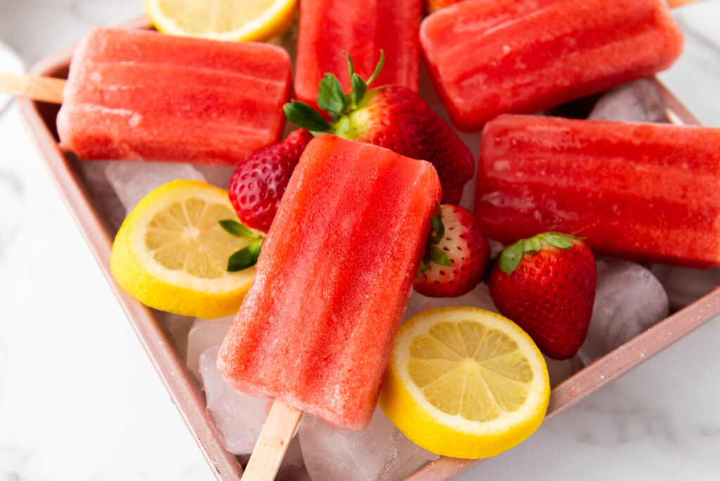 recipe for strawberry lemon popsicles 1