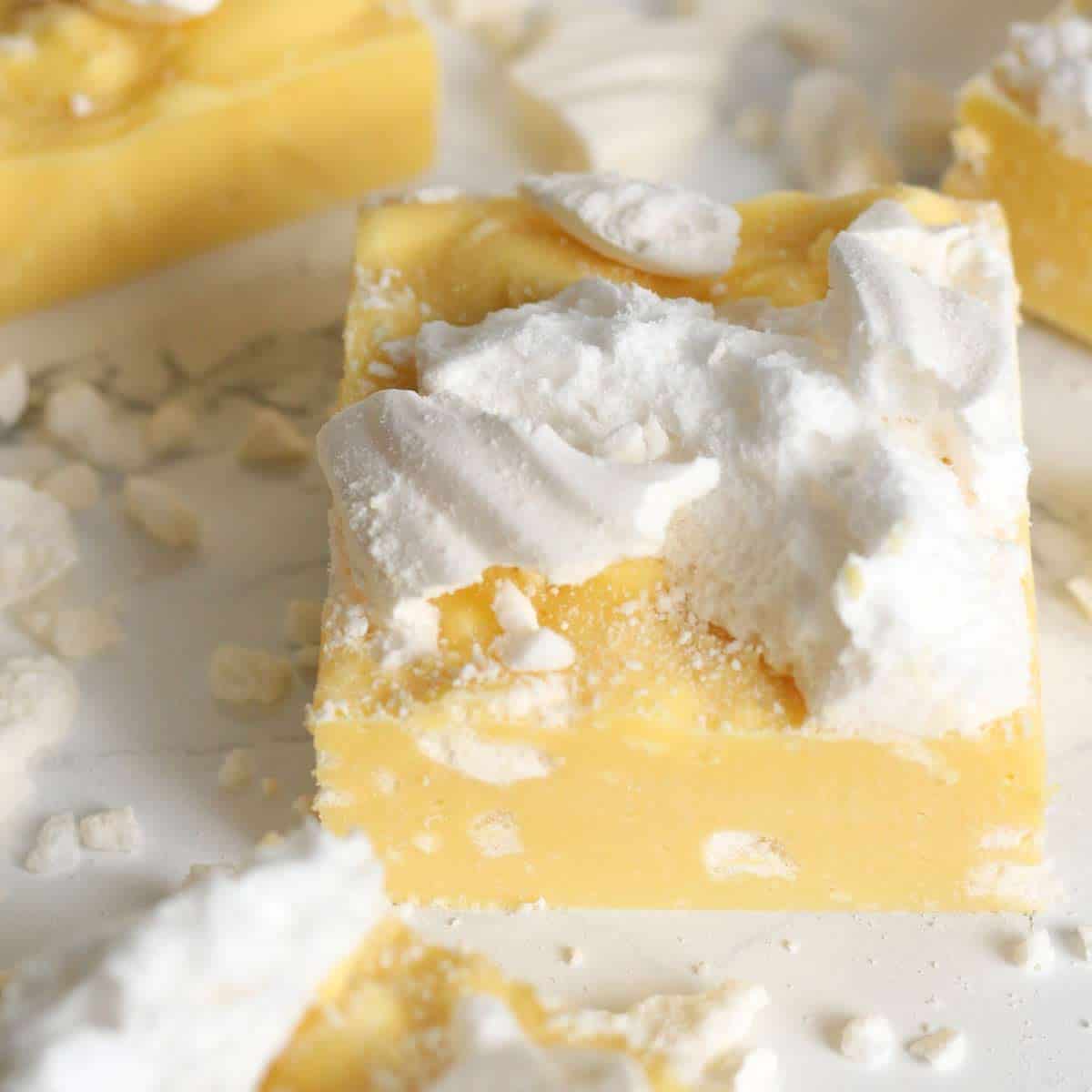 thumbnail image of lemon meringue fudge 1