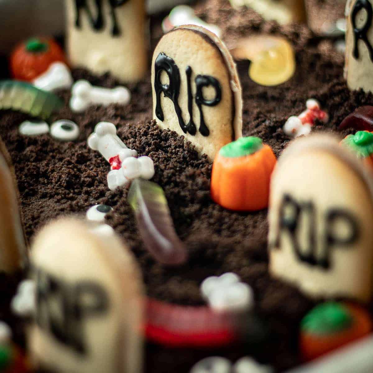 graveyard brownies