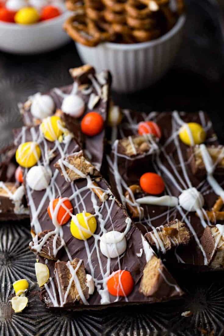 halloween candy bark 1200