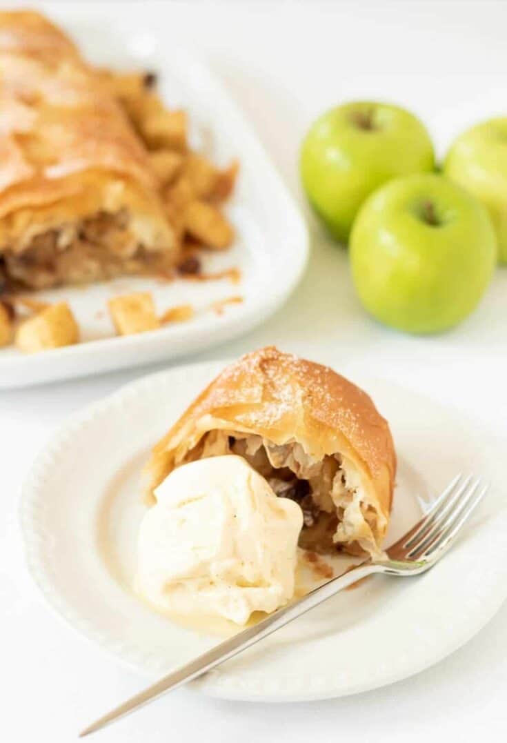 Sugar Free Easy Apple Strudel 1200