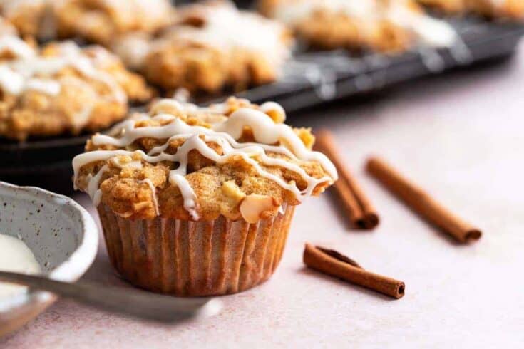 apple muffins with crumble topping and vanilla glaze