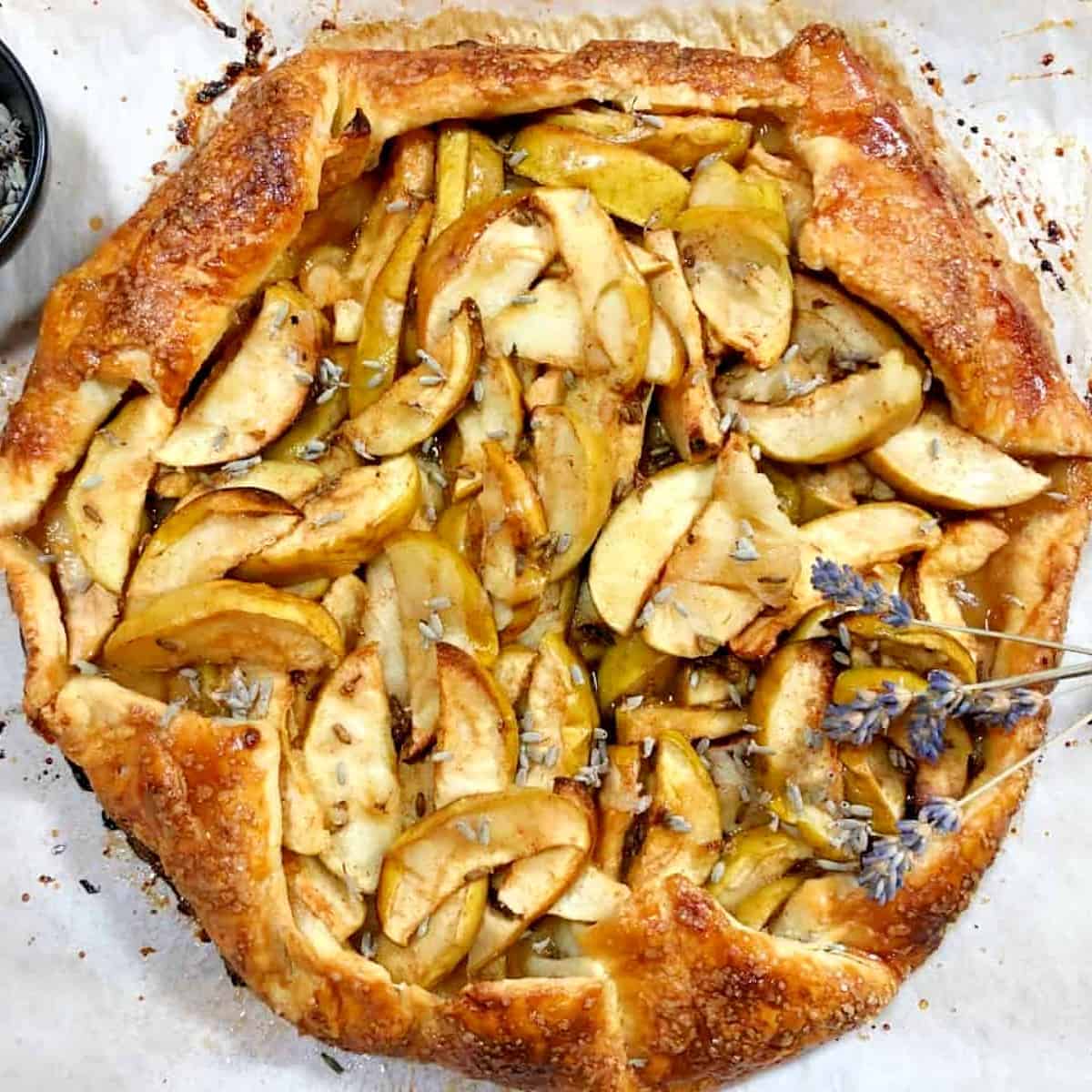 baked apple lavender galette 1