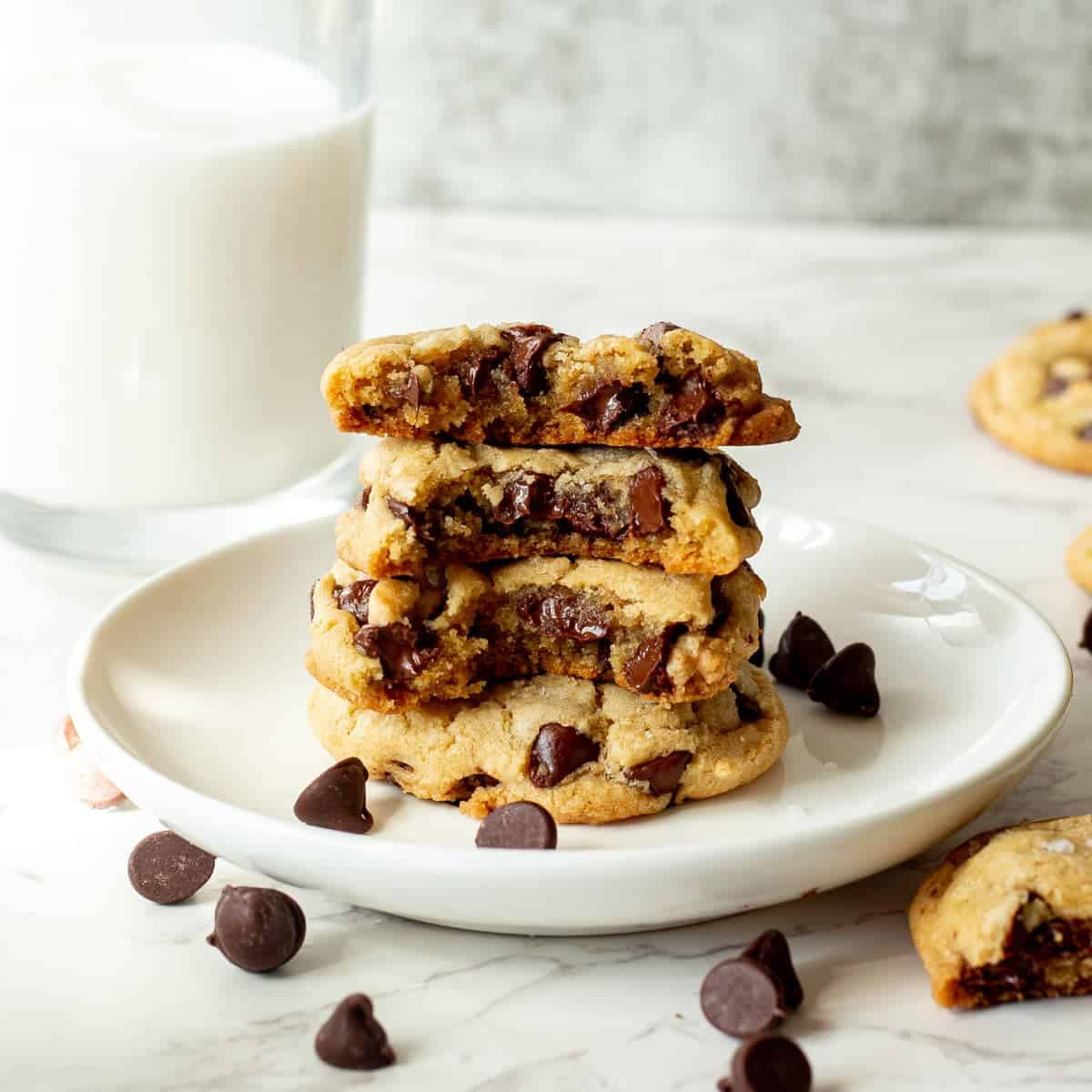 vegan chocolate chip cookies