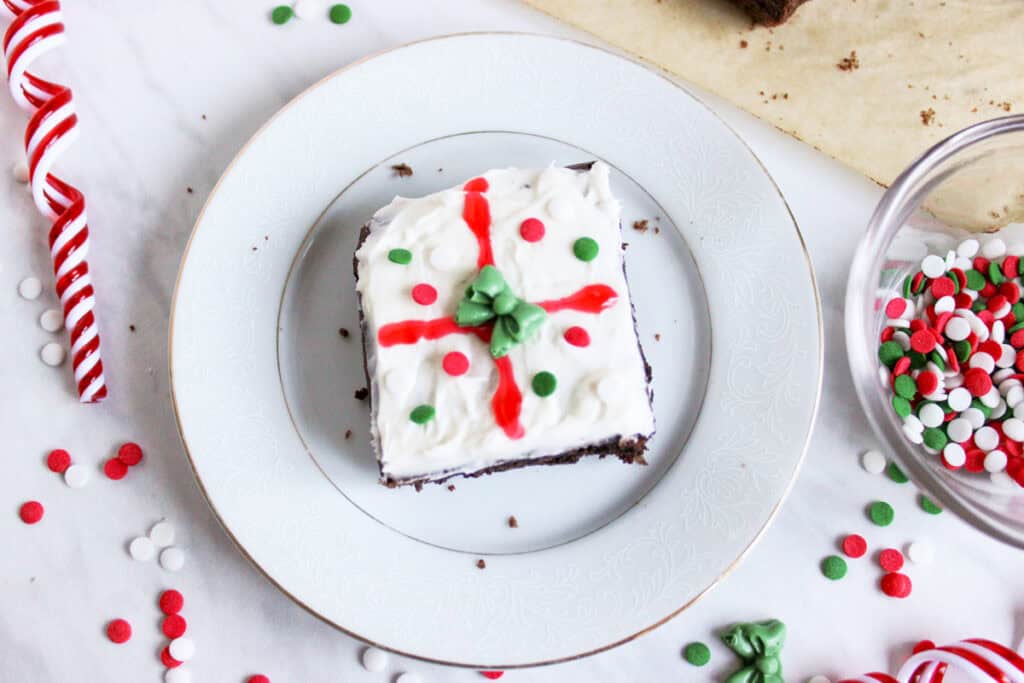 christmas present brownie on a plate