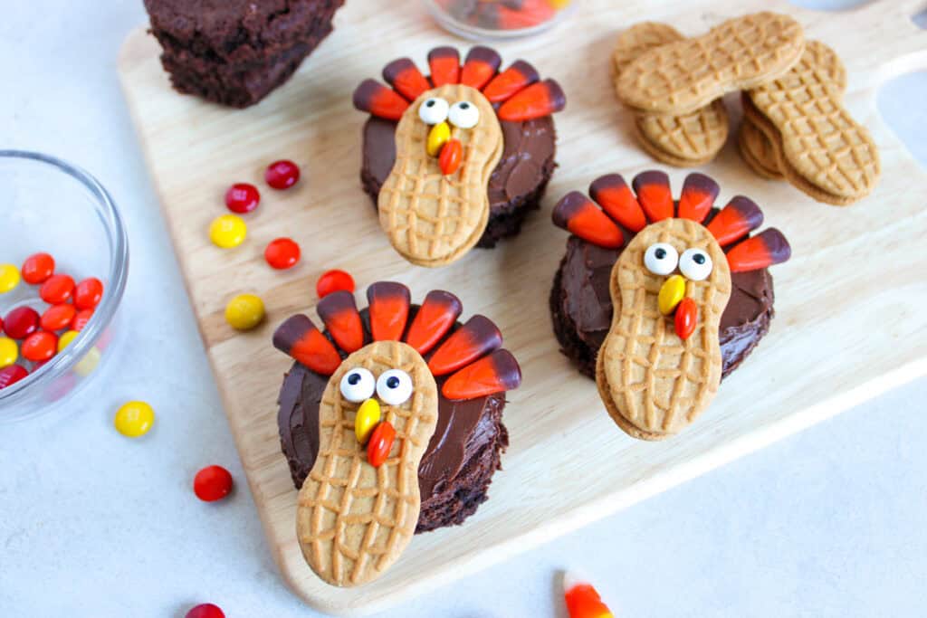 individual turkey brownies for thanksgiving