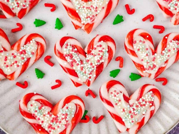 Candy cane hearts hero 09