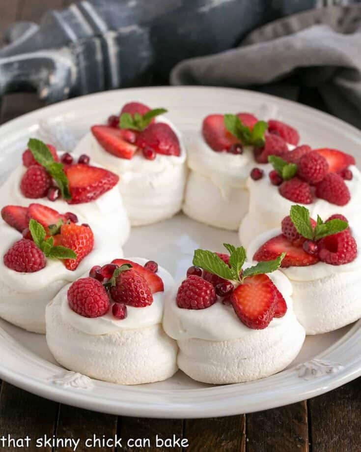 Pavlova Wreath