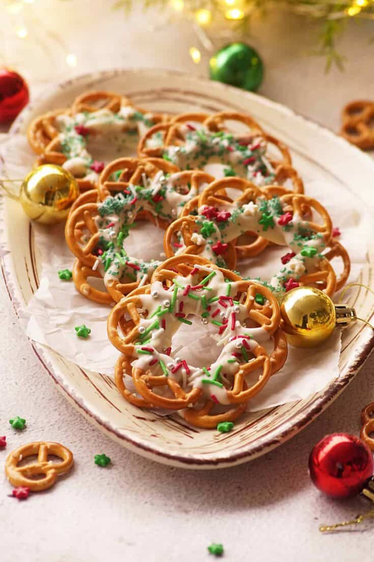 christmas pretzel wreaths recipe