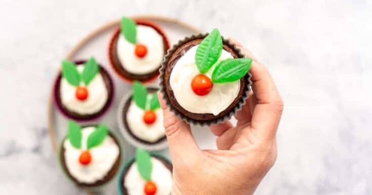 christmas pudding cupcakes 13