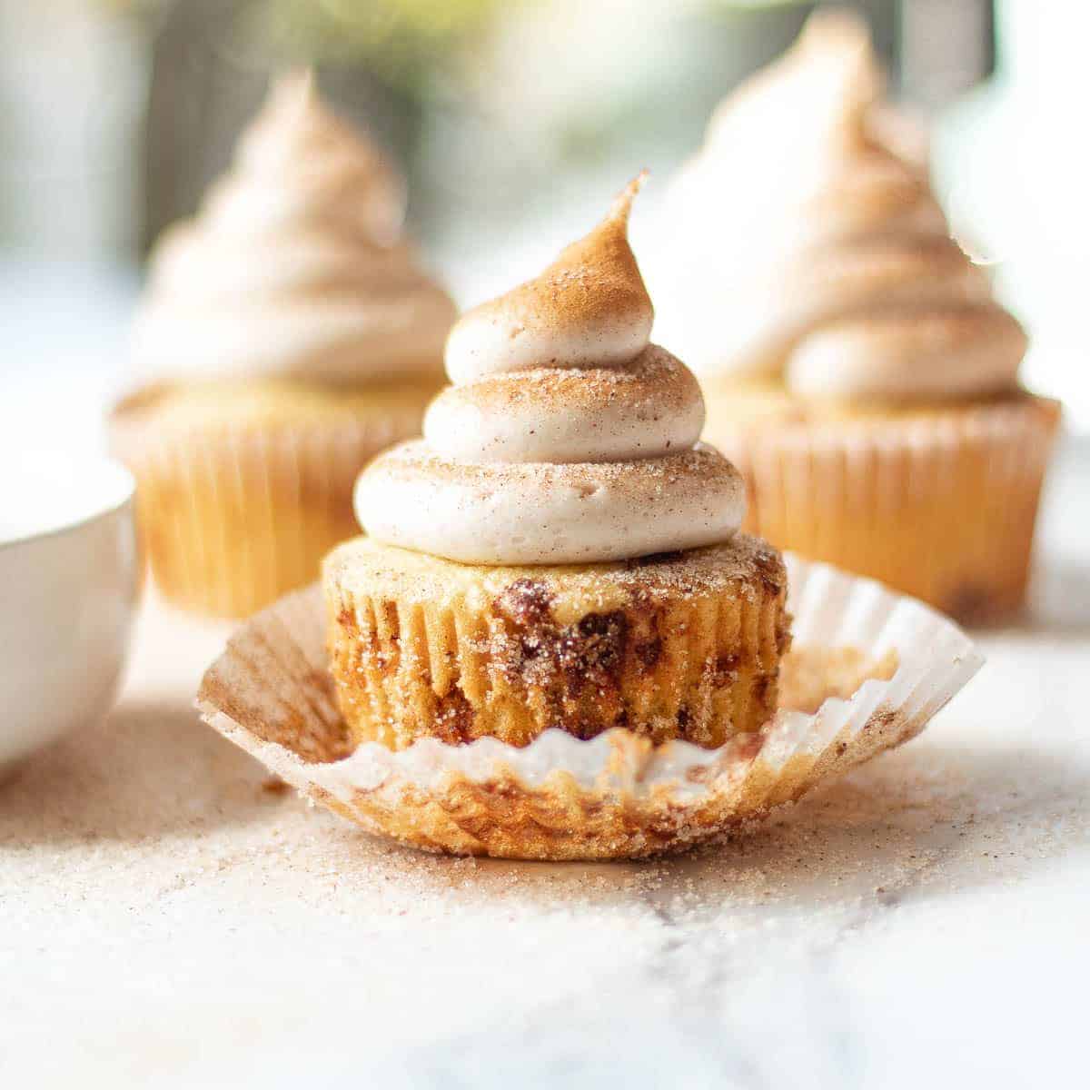 cinnamon cupcakes