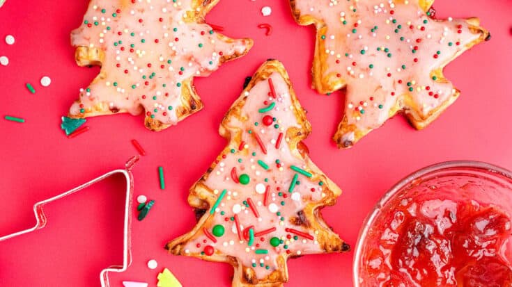 homemade christmas tree pop tarts 07788