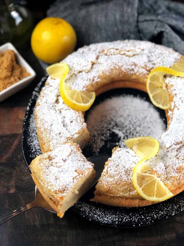 Italian ricotta cake being cut