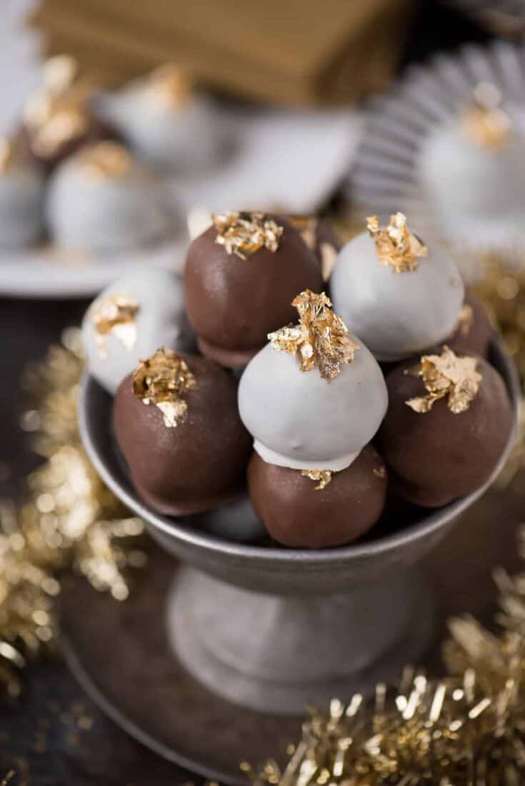 New Years Eve Oreo Balls 10