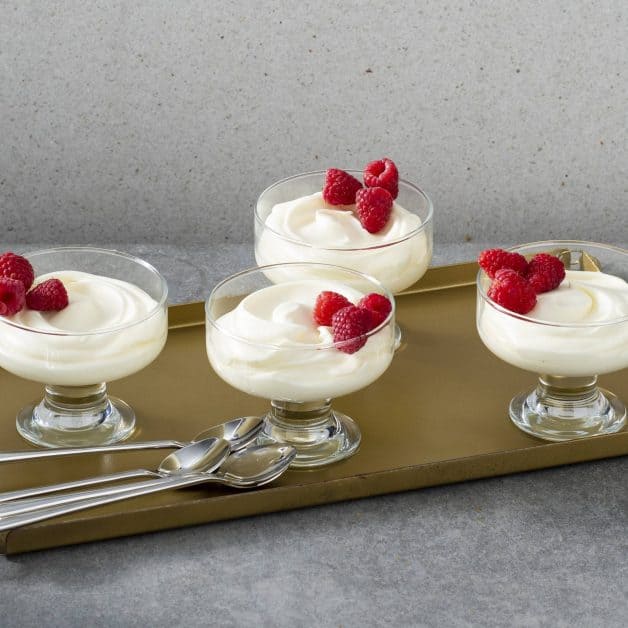 champagne mousse scaled 628x628 c center