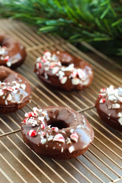 christmas donuts recipe chocolate peperment easy baked healthy 1 400x600 1