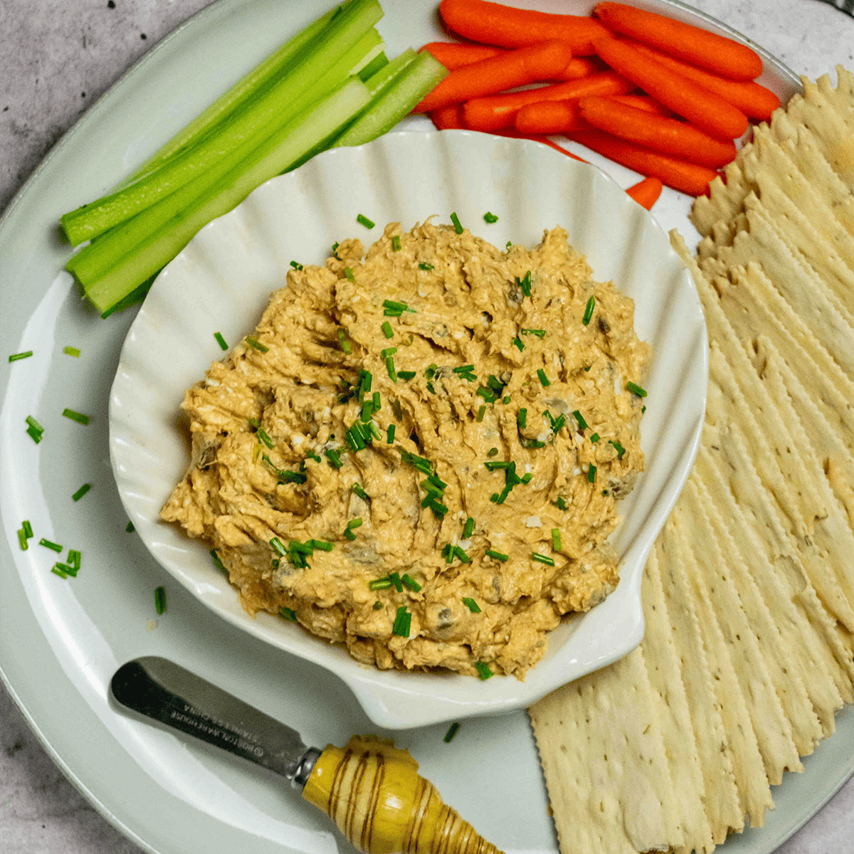 Easy No Bake Smoked Oyster Dip with canned oysters