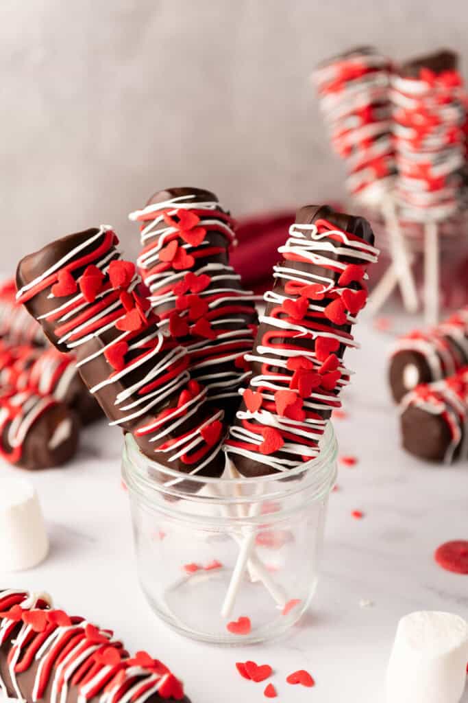 valentine's marshmallow treats in a jar