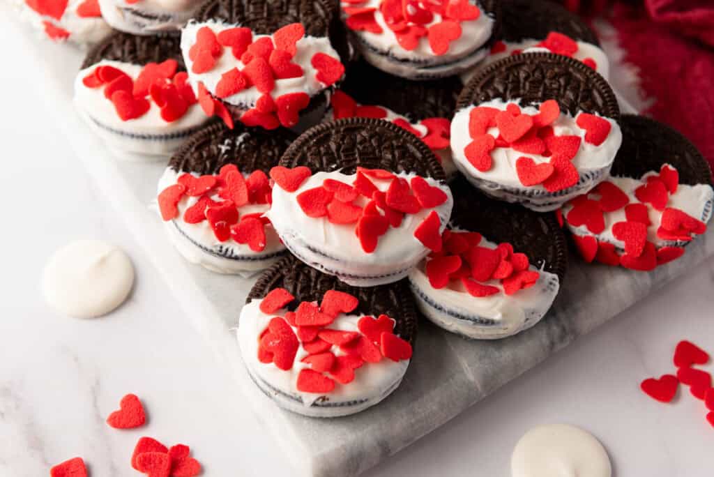 valentine's day oreo treats