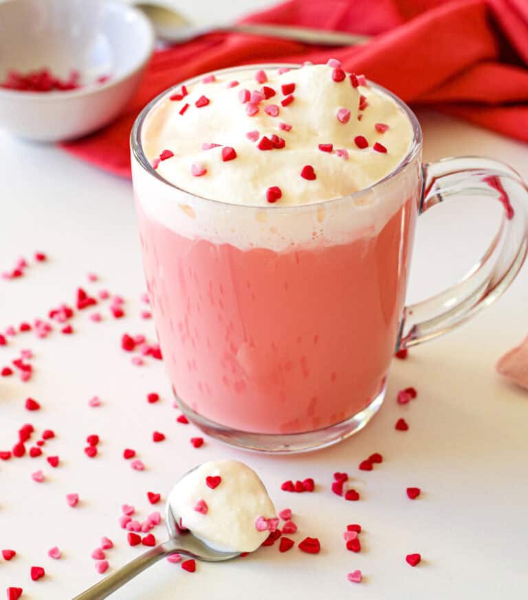 easy red velvet hot chocolate