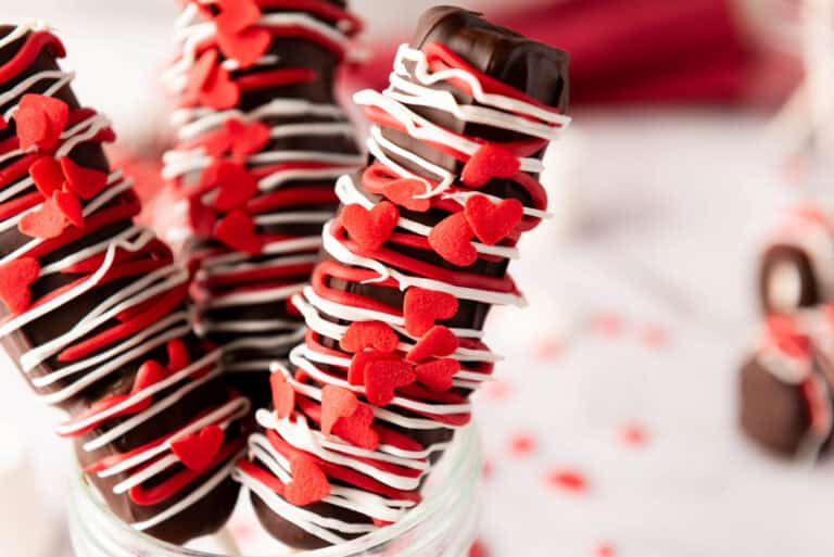 valentines day treats marshmallow pops