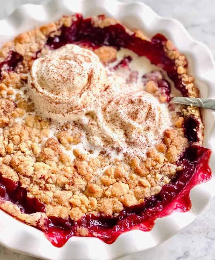 Cherry Crumble Pie 8