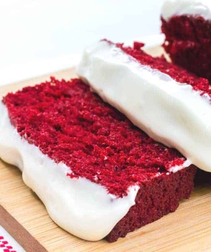 Red Velvet Loaf Cake FEATURE