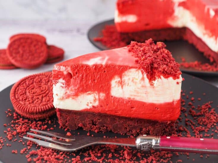 Red velvet oreo cheesecake hero 13