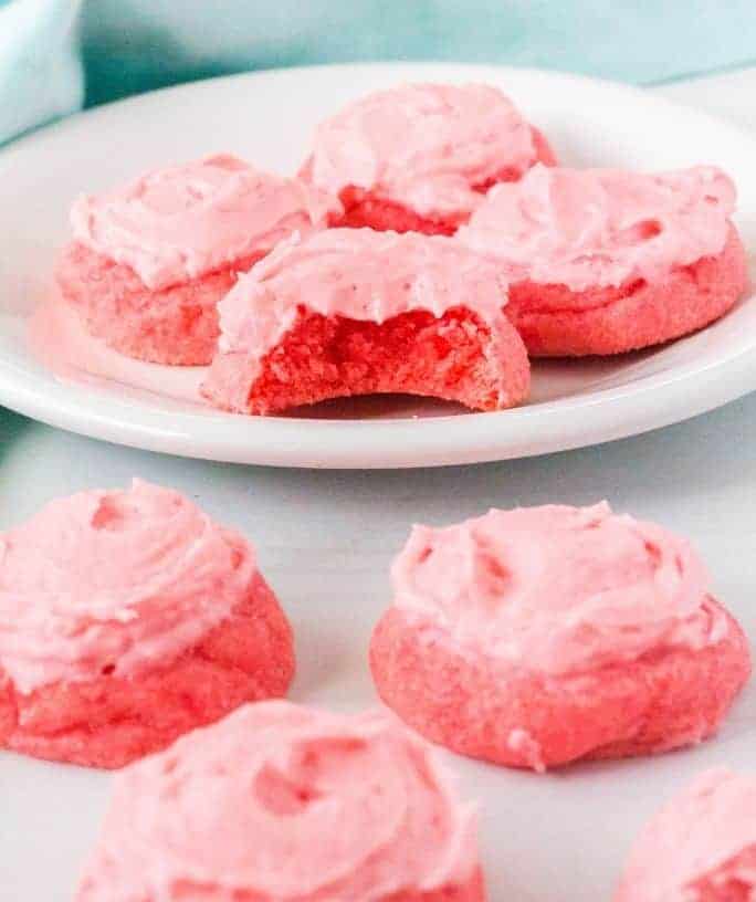 Strawberry Jello Cookies FEATURE