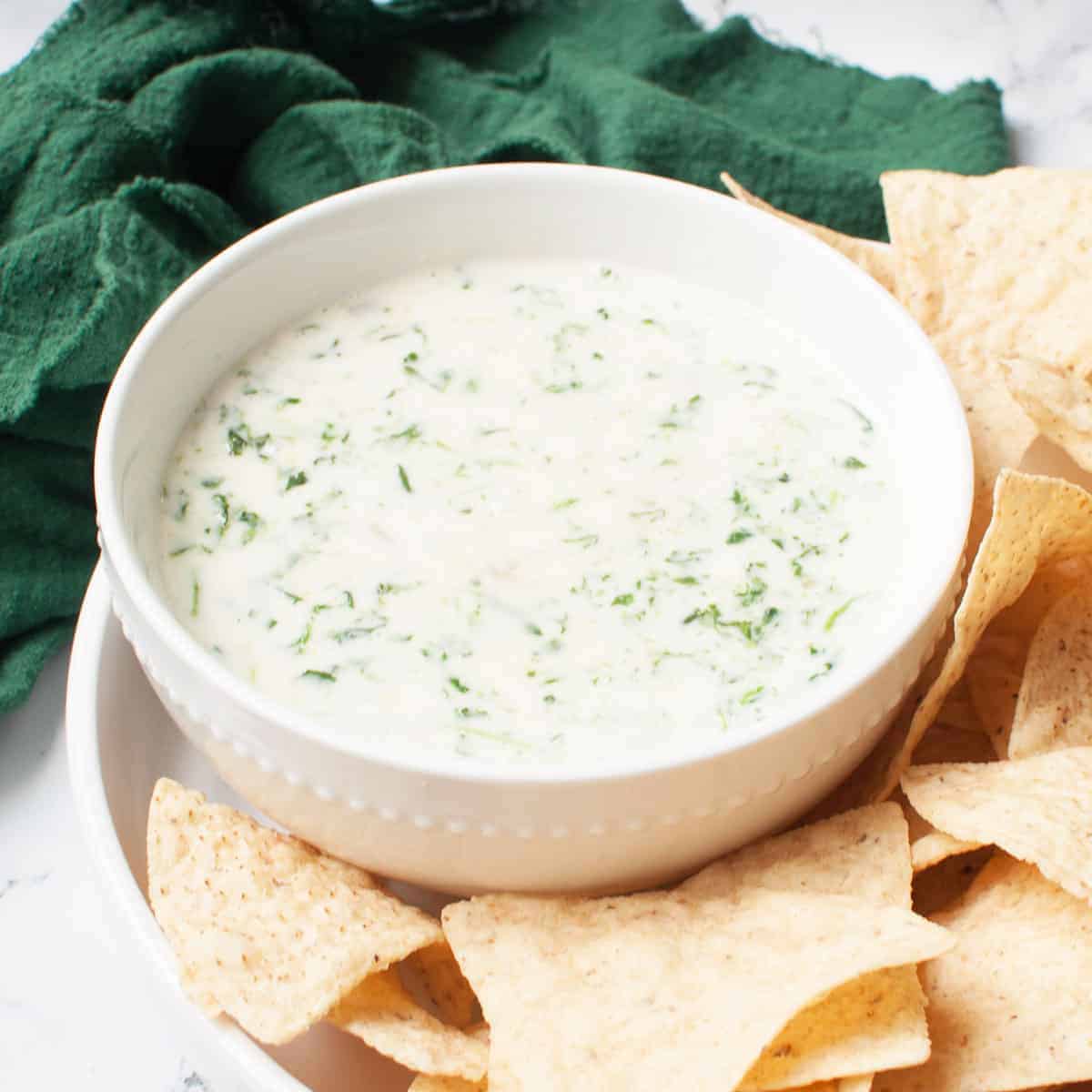 crockpot spinach dip hero