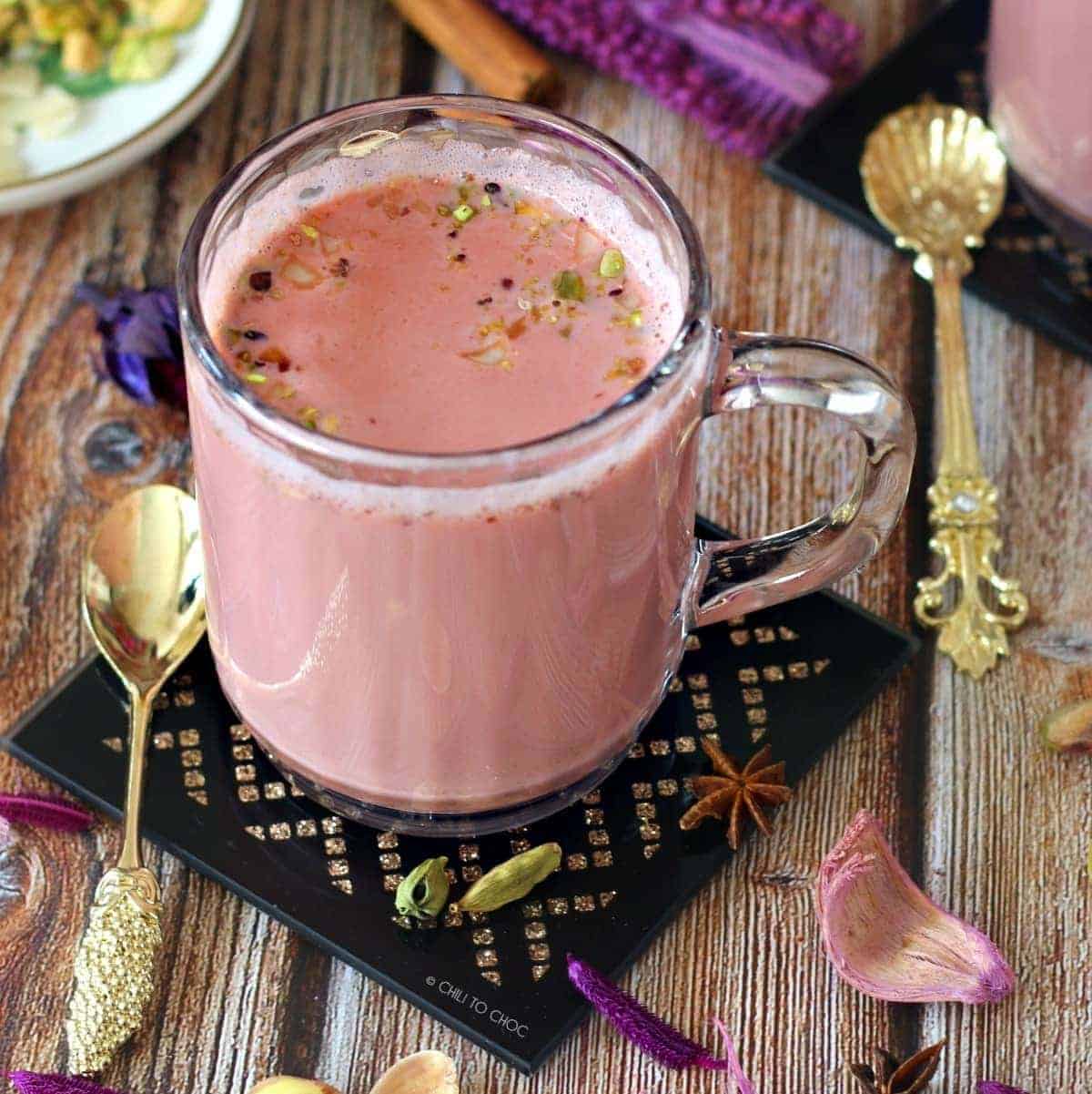 kashmiri pink chai 1 featured