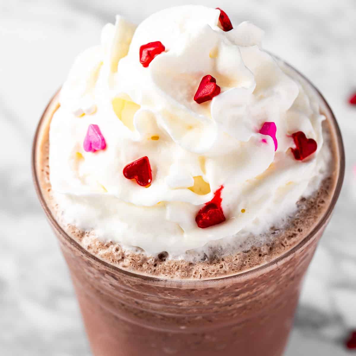 red velvet frappuccino featured image