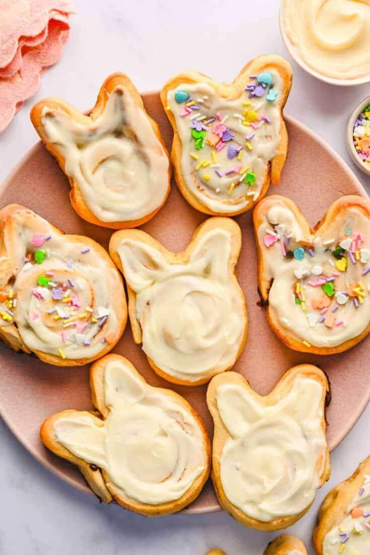 Bunny Cinnamon Rolls 14 1200