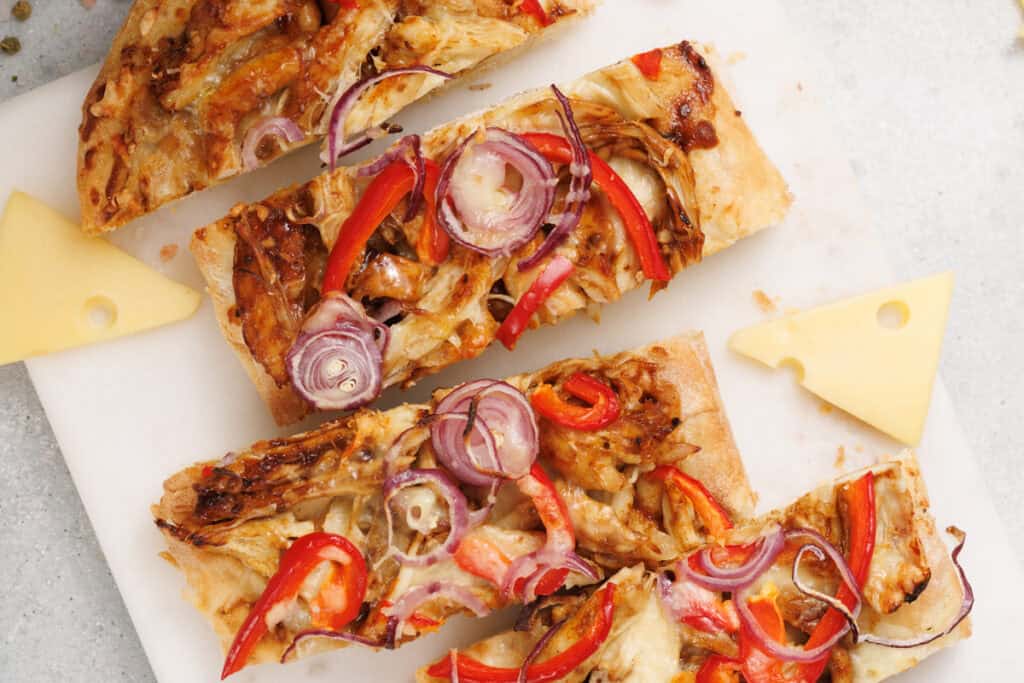 closeup of finished flatbread after cutting