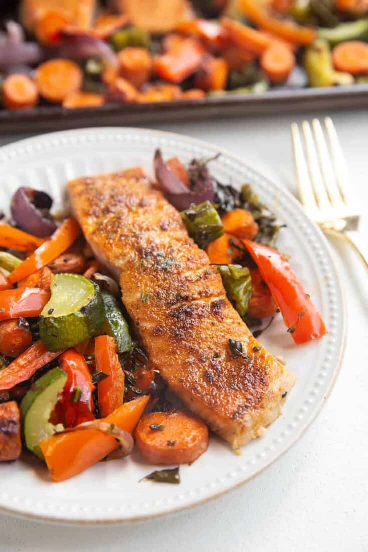 sheet pan salmon and vegetables 5