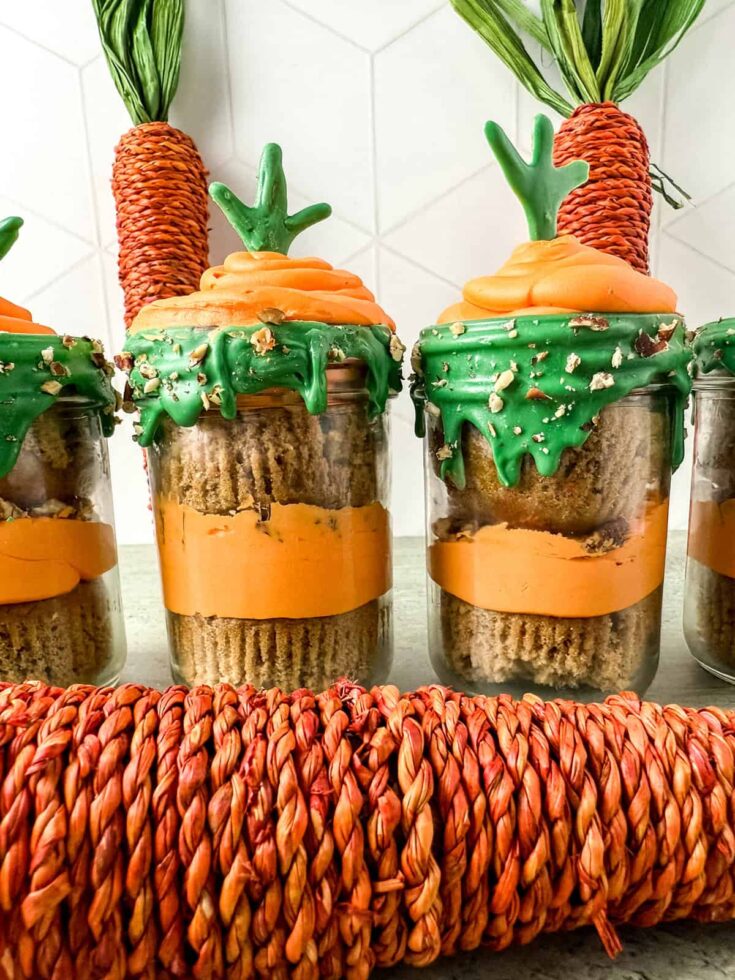 cute carrot cake jar desserts