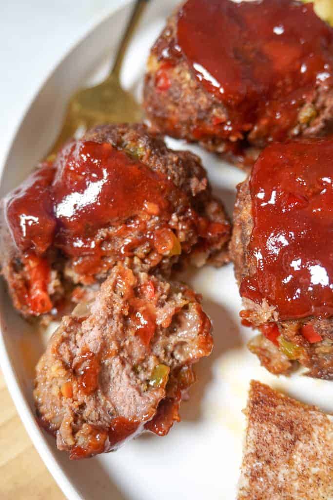 mini meatloaf cut