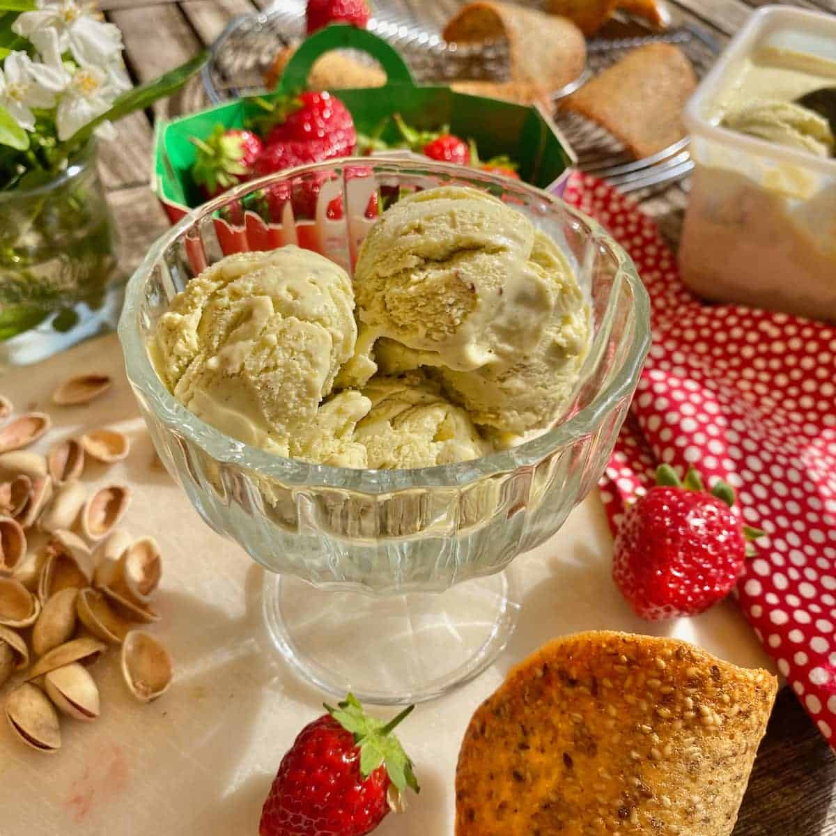 real pistachio ice cream vanilla