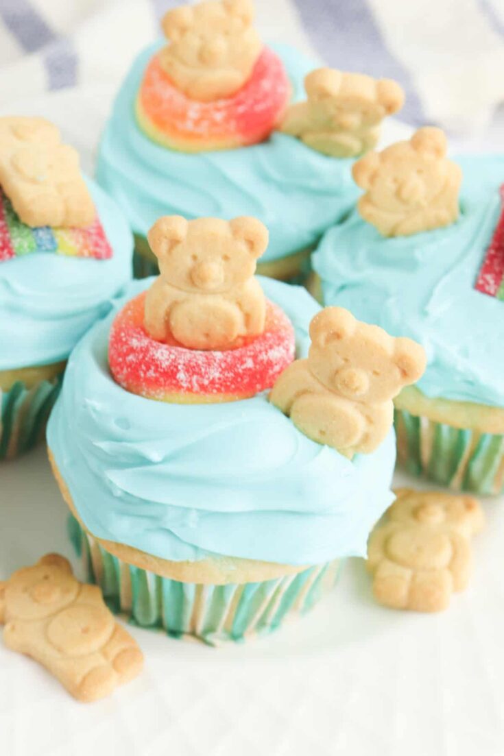 easy kids cupcakes swimming bears jello cupcakes