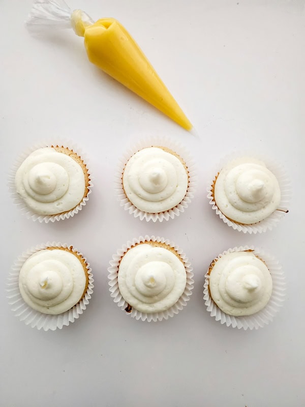 frosting the cupcakes