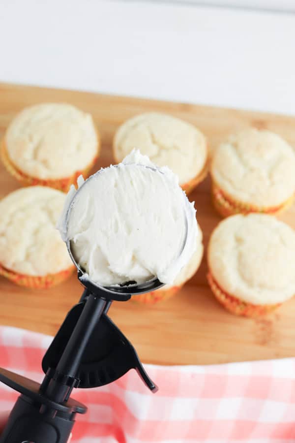 scoop the frosting into an ice cream scoop