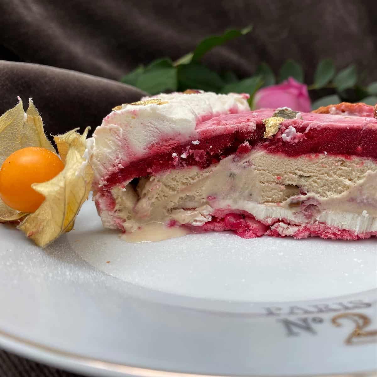 French vacherin ice cream cake
