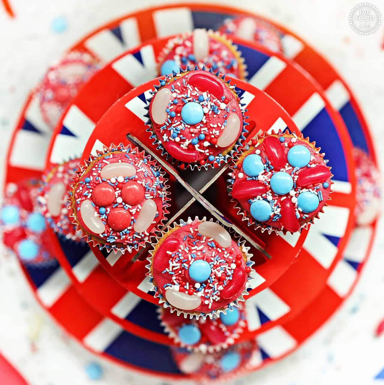 Jubilee Cupcakes 26 lr4