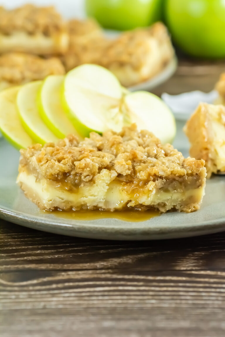 caramel apple cheesecake bars