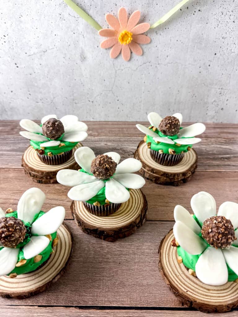 finished flower cupcakes close up
